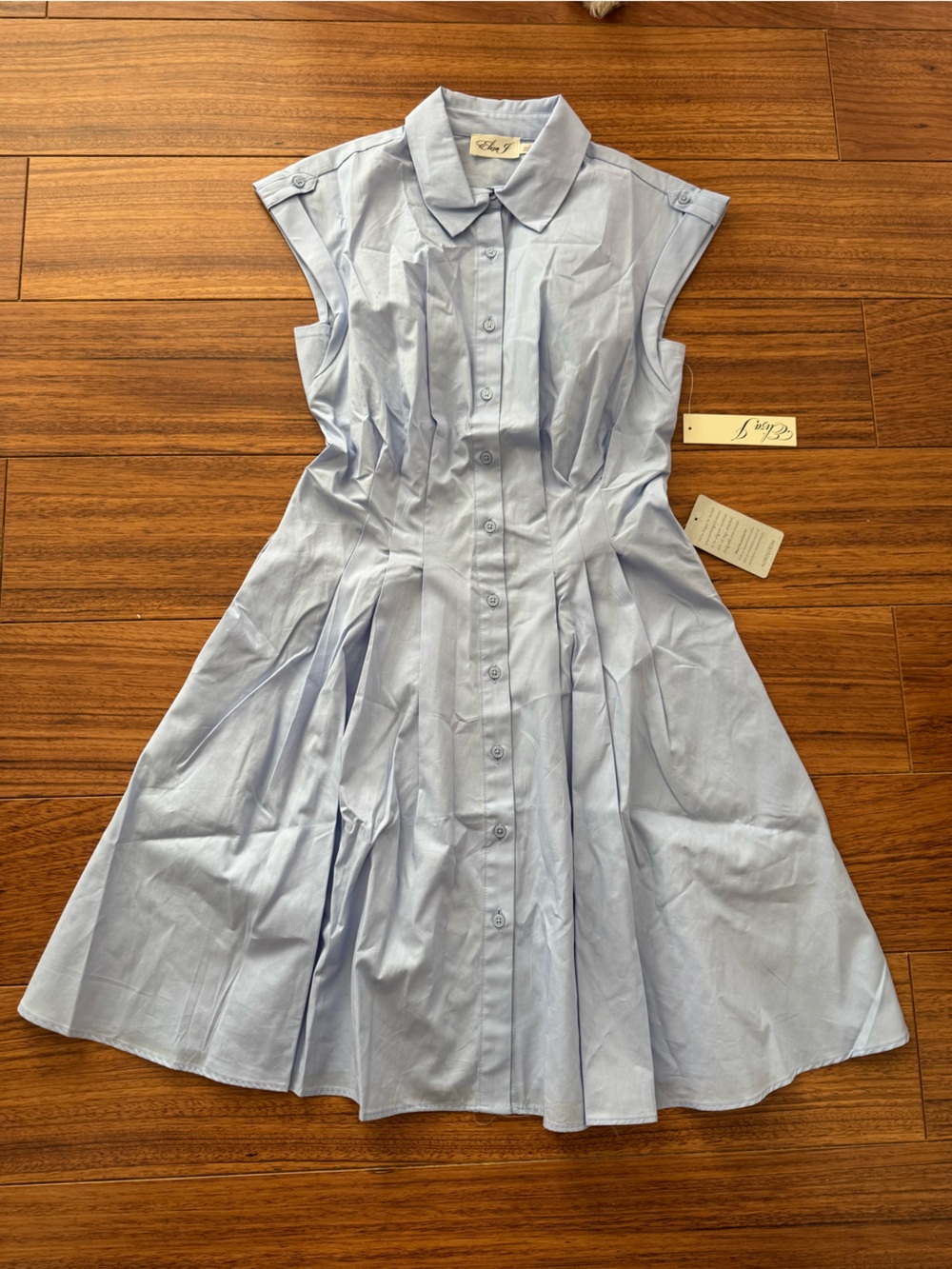 NWT Eliza J Cap-Sleeve Cotton Fit & Flare Shirtdress, light blue, 4